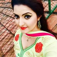 Bangladeshi Hot & Sexy Cute Movie Actress 'Pori Moni'